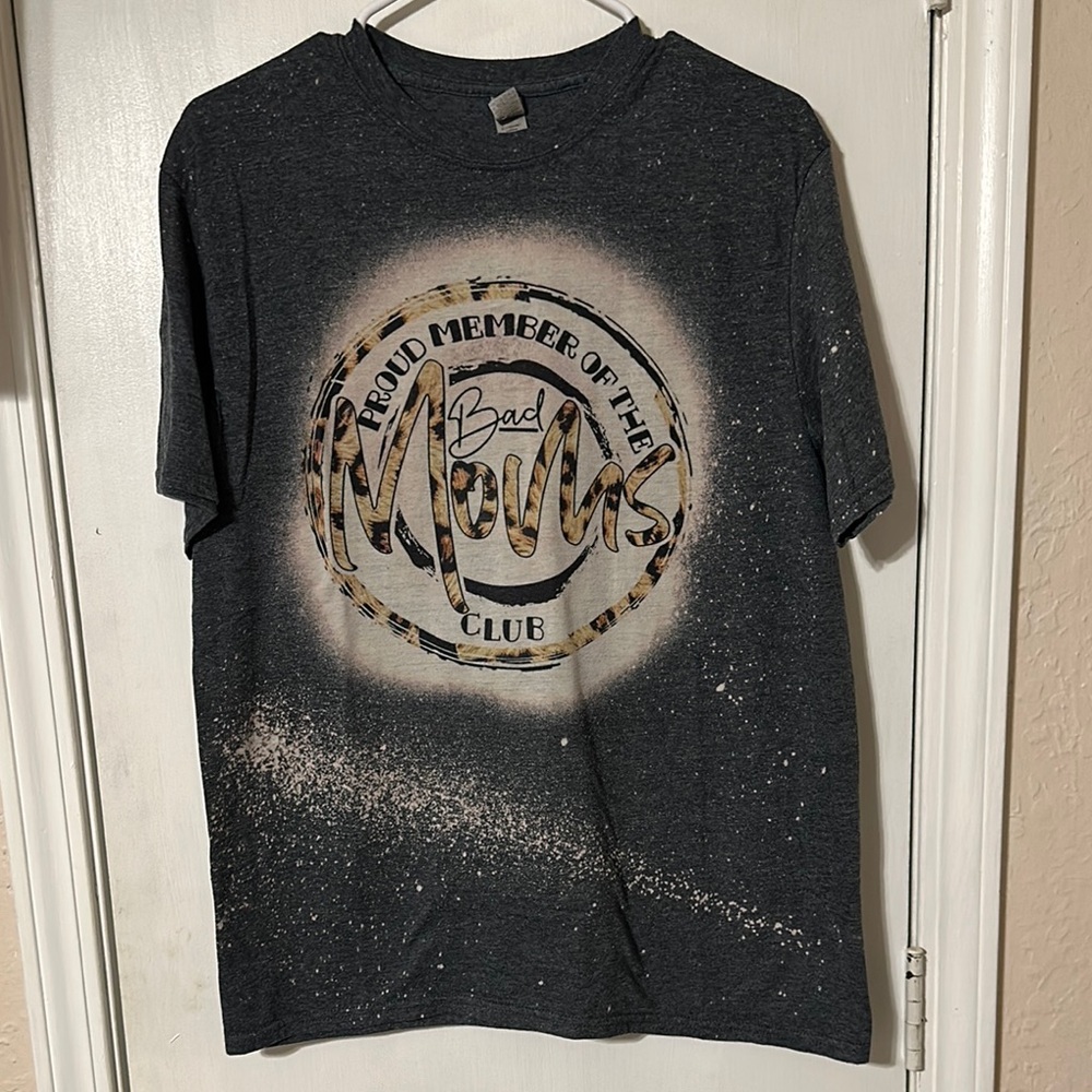 Gray Bleached Graphic Tee with 'Bad Moms Club' Design